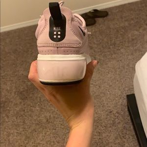 Nike Shoes - Lightly worn Nike Airmax shoes size 10 (women’s) Nike Shoes - Lightly worn Nike Airmax shoes size 10 (women’s)